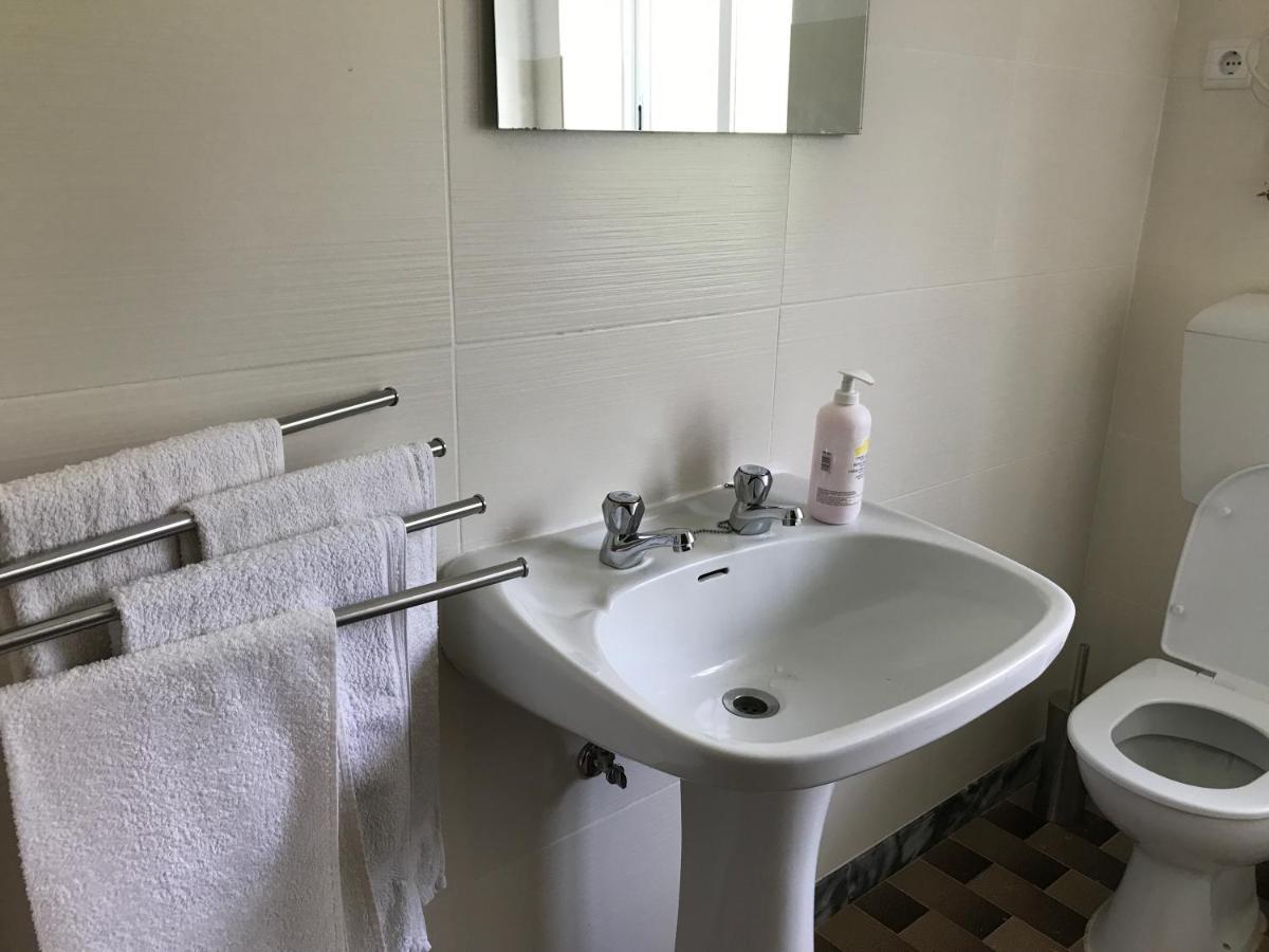 Europa Apart Bed & Breakfast Castanheira de Pera Exterior photo