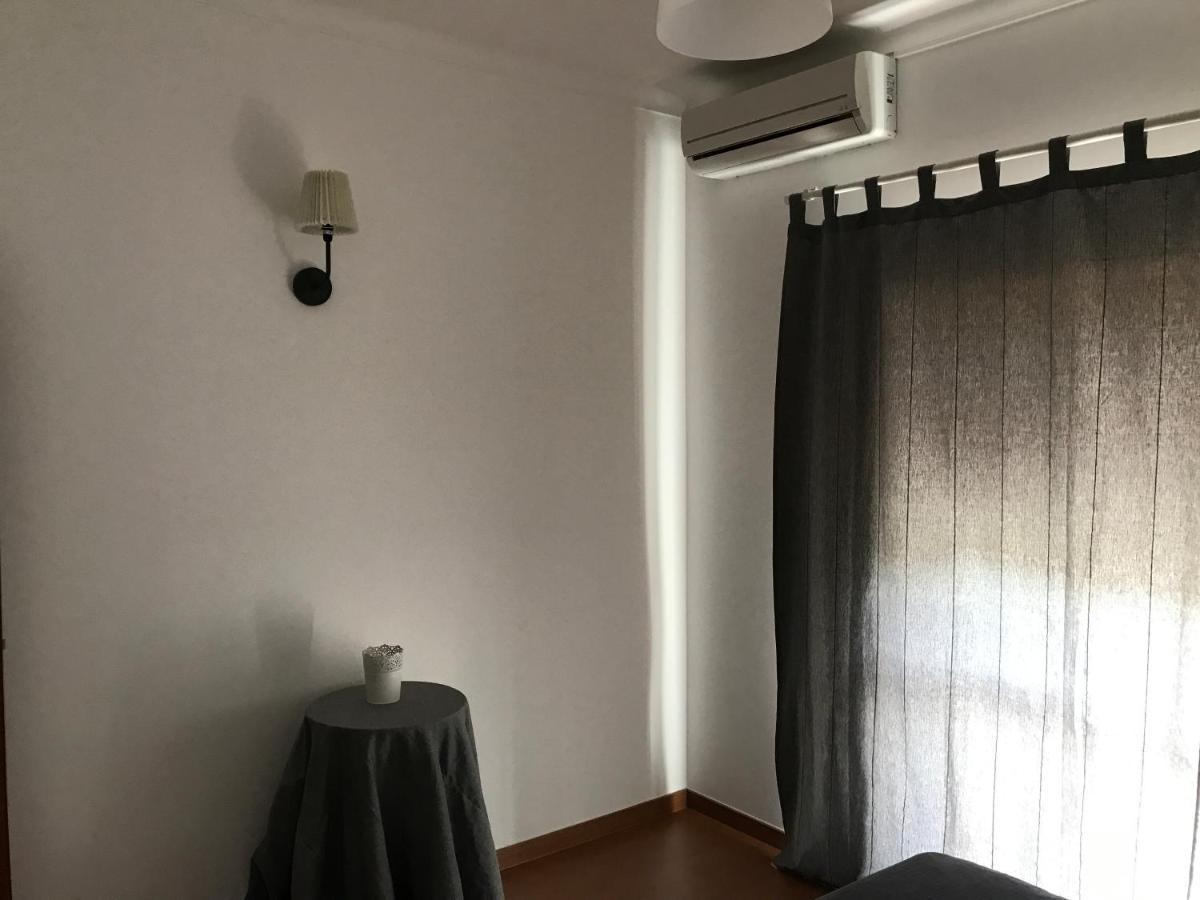 Europa Apart Bed & Breakfast Castanheira de Pera Exterior photo